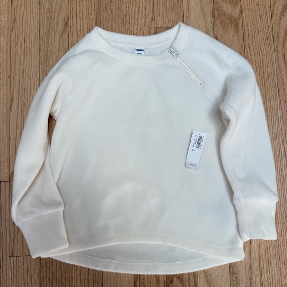 NWT Girls Cream Fleece Shirt - Picture 1 of 2